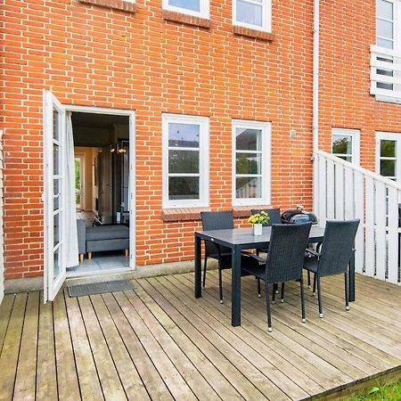 4 Person Holiday Home In R M Sonderby  Экстерьер фото