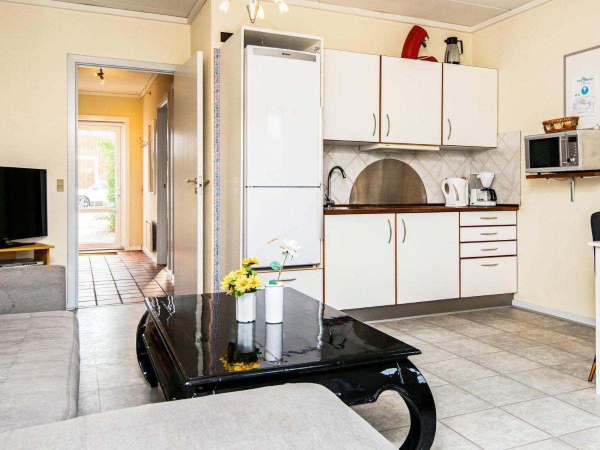 4 Person Holiday Home In R M Sonderby  Экстерьер фото
